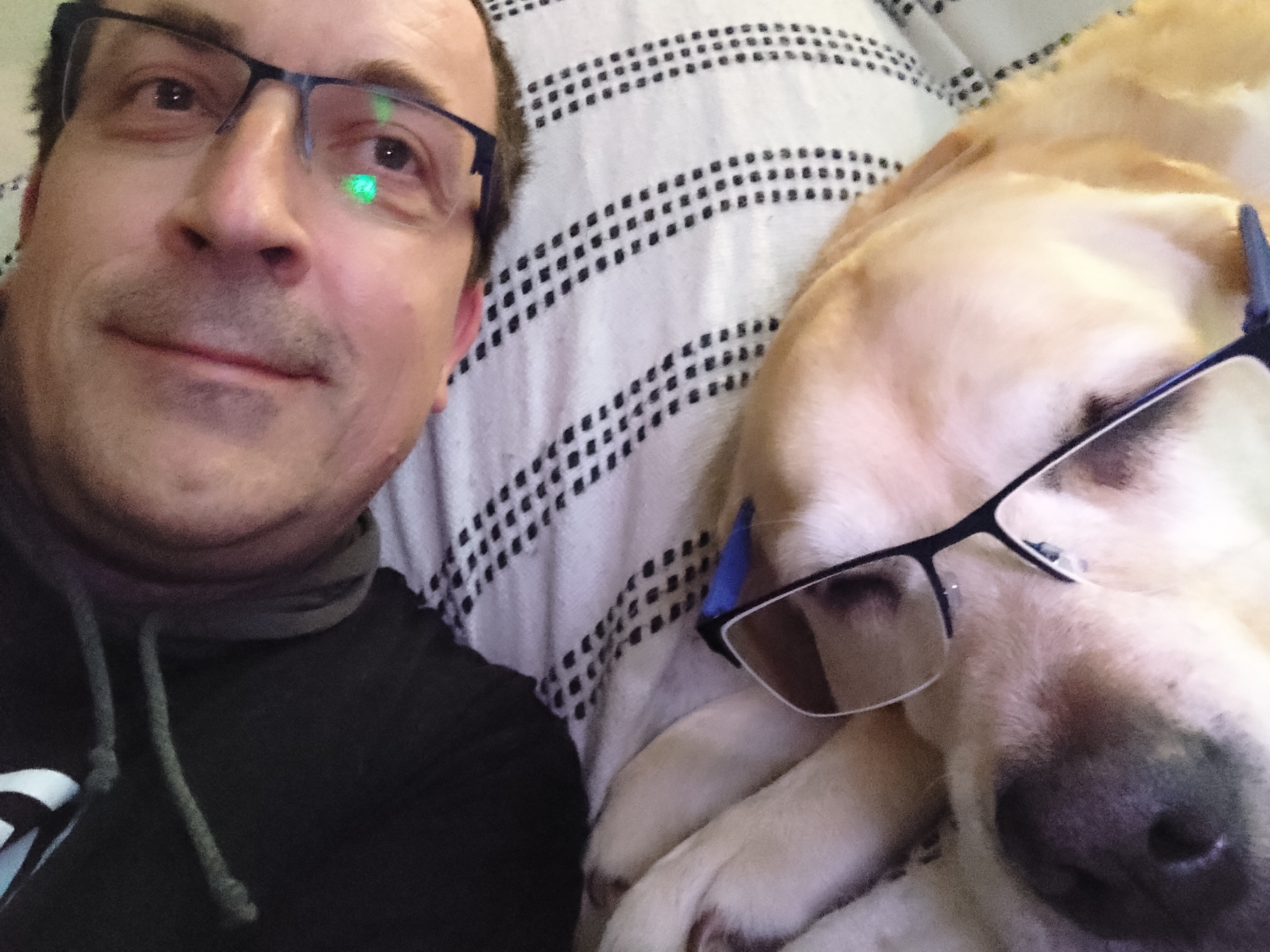 Sunshine Coast Maroochydore dog trainer & dog - Matt & Mazzy